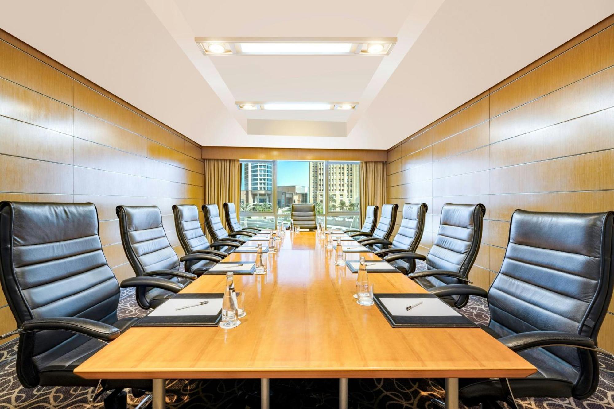 Qabila Westbay Hotel By Marriott Ντόχα Εξωτερικό φωτογραφία Meeting room